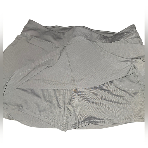 Orvis Women’s XL Gray Skort – Built-In Shorts, Pockets, Outdoor Ready! - Picture 2 of 8